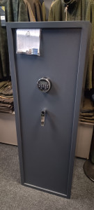 Ormar-Sef za 10 pušaka + sef za pištolj