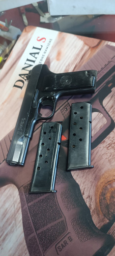 Pištolj CRVENA ZASTAVA M57 7,62MM