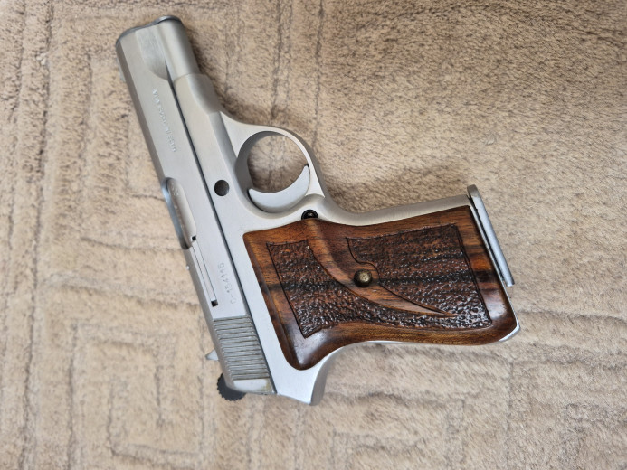 Pištolj Crvena Zastava M70 7,65