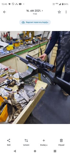 Lovački karabin sa optikom