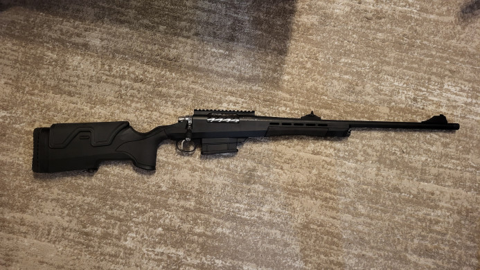 Karabin sa optikom balikuli 3006