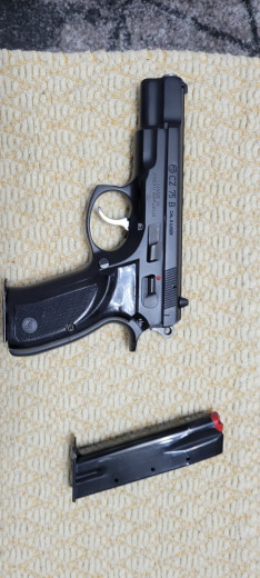 CZ 75 B