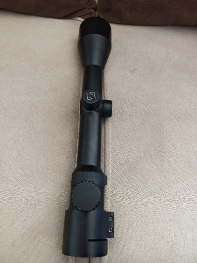 Zeiss varipoint 2.5-10x50 sa tackom