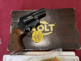 Prodajem nov Colt Detective