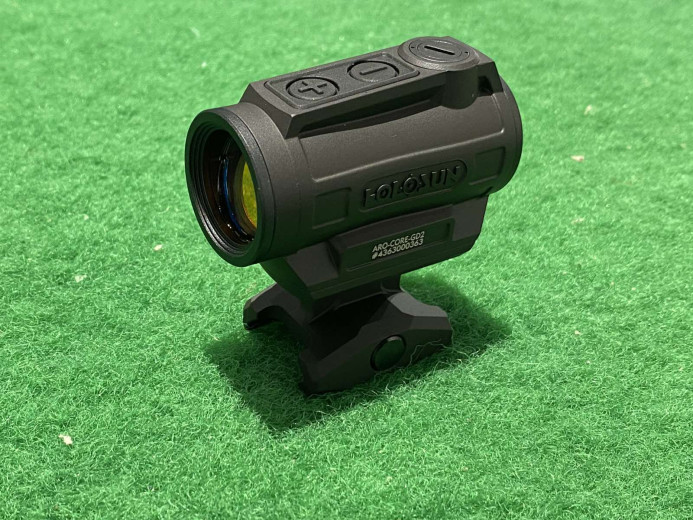 RED DOT NIŠAN HOLOSUN ARO-CORE-GD2