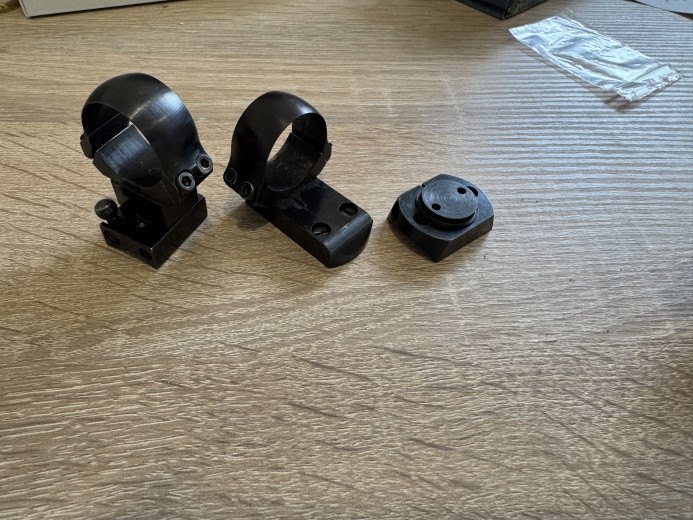 Schwenk nosač optike 25