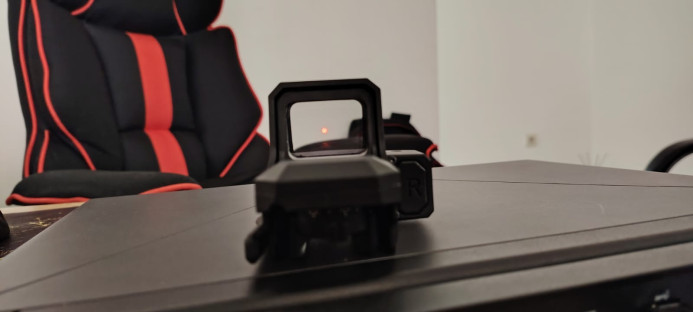 Red dot sightmark