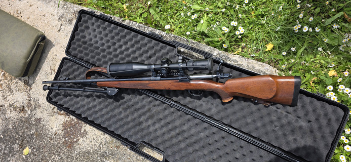 Zastava 7x64 i optika Vortex DiamondBack Tactical 6-24x50