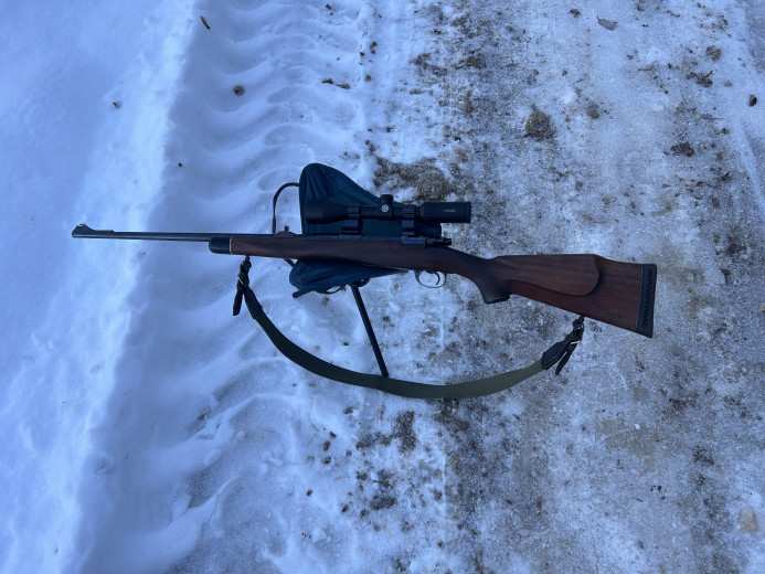 Lovački karabin cz m70 270win
