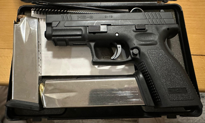 Pištolj HS-9 9x19