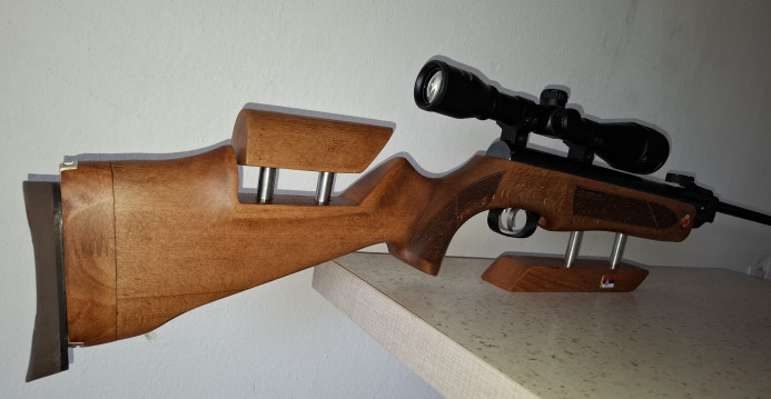 Prodajem Weihrauch HW35 4.5 mm - D kategorija, nije potrebna prijava PU