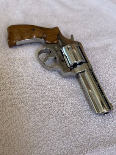 Revolver 357 MAGNUM Zastava