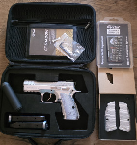 Cz shadow 2 compact industrijal silver