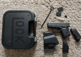 Glock 26c (subcompact) sa dva sarzera