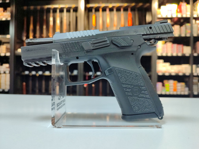 CZ ČEŠKA ZBROJOVKA P-07 9X19
