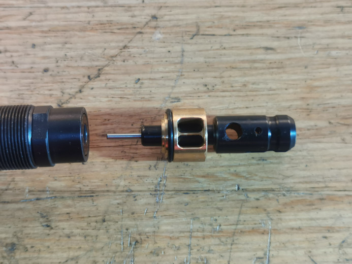 Komplet cevi EPIC TWO 6,35 mm (0,25"), CZ 550 mm cev bez prigušivača