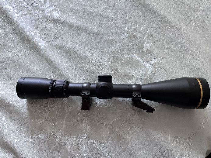 Leupold 4,5-14x50 optika