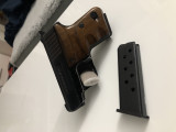 Pistolj 6,35 zastava sa dva okvira