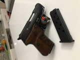 Pistolj 6,35 zastava sa dva okvira