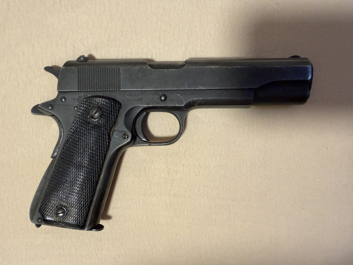 Colt m1911 A1 C kategorija