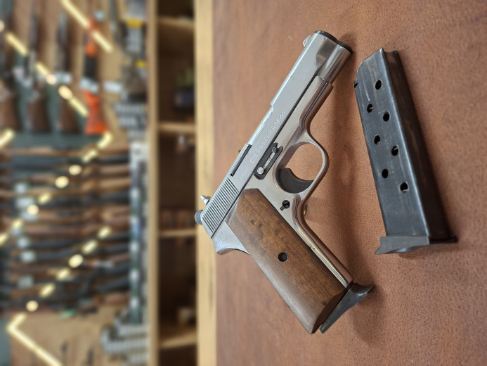 PIŠTOLJ ZASTAVA M88 9mm PARA