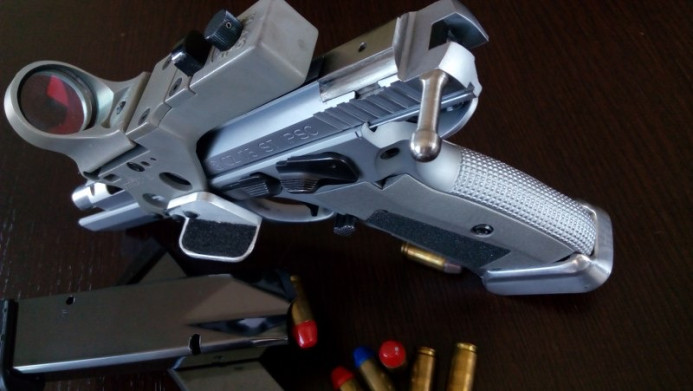 CZ 75 ST IPSC — .40 S&W