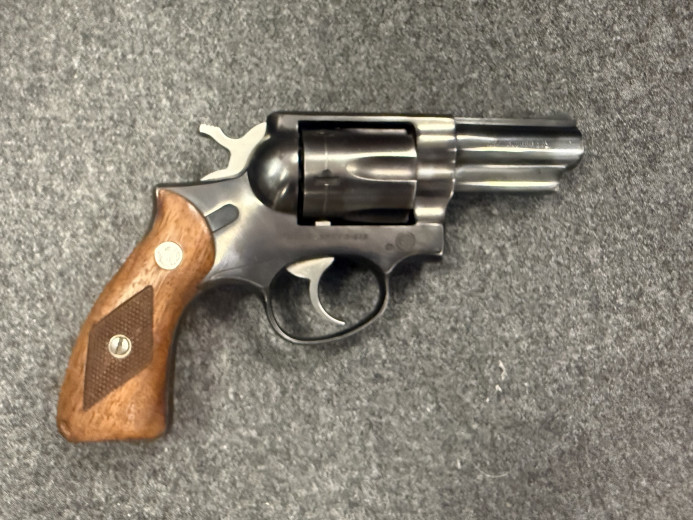 Ruger Speed-Six 2,75”