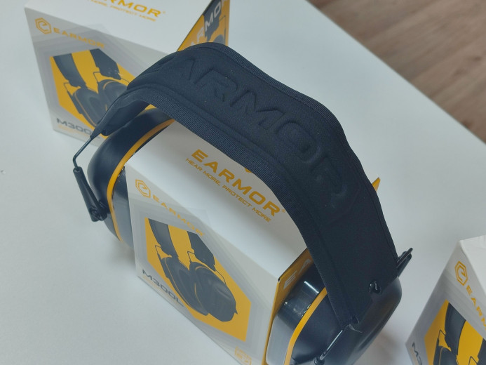 EARMOR ANTIFON M300L-BK