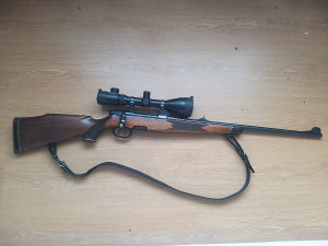 Lovacki Karabin 30-06 sa optikom