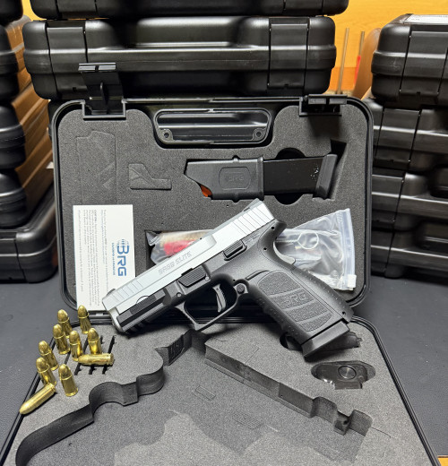 Pištolj BRG Elite Chrome cal. 9x19 Luger