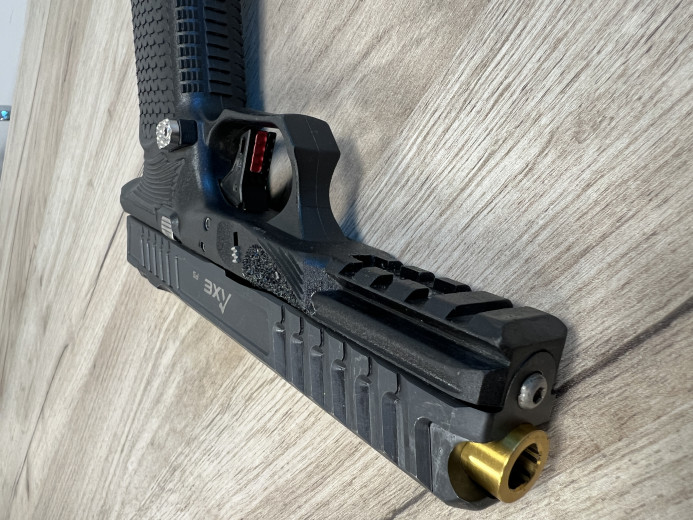 BUL AXE TOMAHAWK