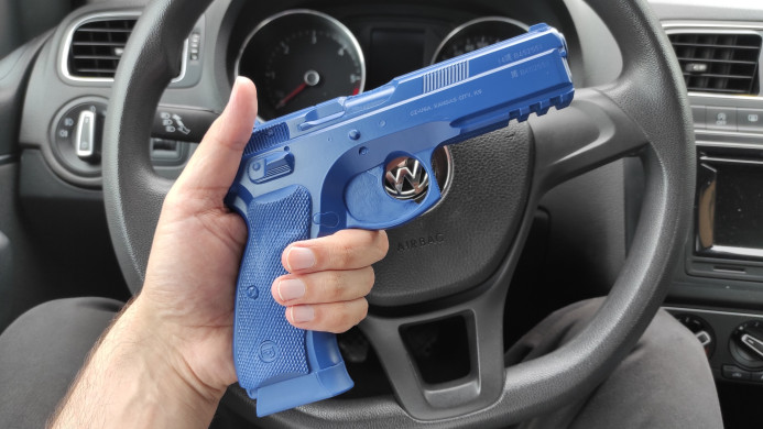 REPLIKA PIŠTOLJA CZ-75 SP-01