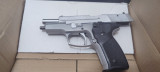 Pištolj CZ 99