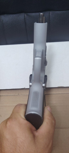 Pištolj CZ 99