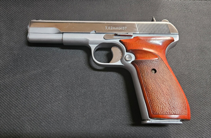 Pištolj Crvena Zastava M-57 Hrom 7,62 mm