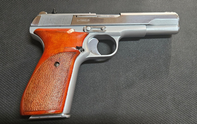 Pištolj Crvena Zastava M-57 Hrom 7,62 mm