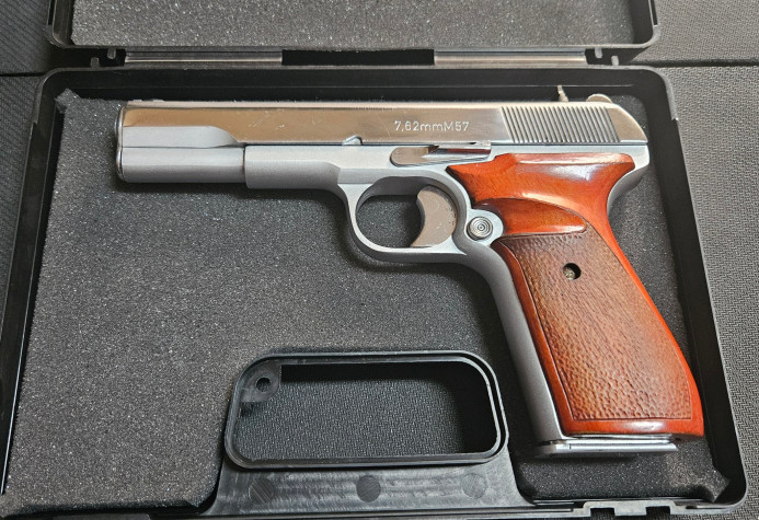 Pištolj Crvena Zastava M-57 Hrom 7,62 mm