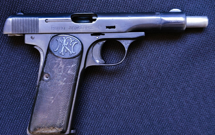 Browning FN 1910/22 "Vojno državni"