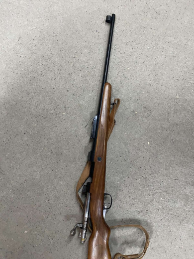 Prodajem lovački karabin marke ZCZ, model  M-48, kalibra 8 x 57