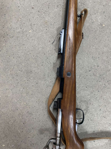 Prodajem lovački karabin marke ZCZ, model  M-48, kalibra 8 x 57