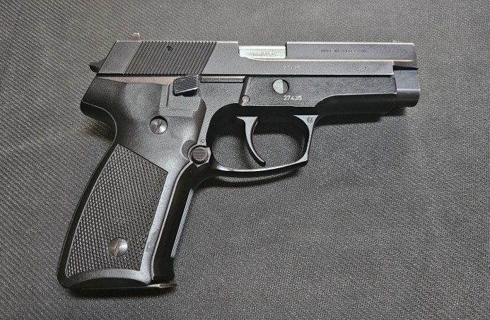 Pištolj Crvena Zastava M-99 9x19 mm