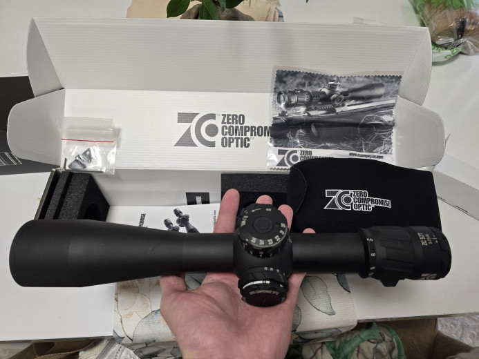 Zero compromise 5-27x56 MPCT2 MRAD