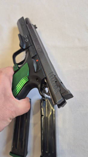 CZ TS 2 Racing Green (9x19mm) – Vrhunski takmičarski pištolj, polovan sa 3 okvira