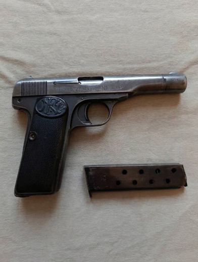 Browning M1910/22 Vojnodržavni