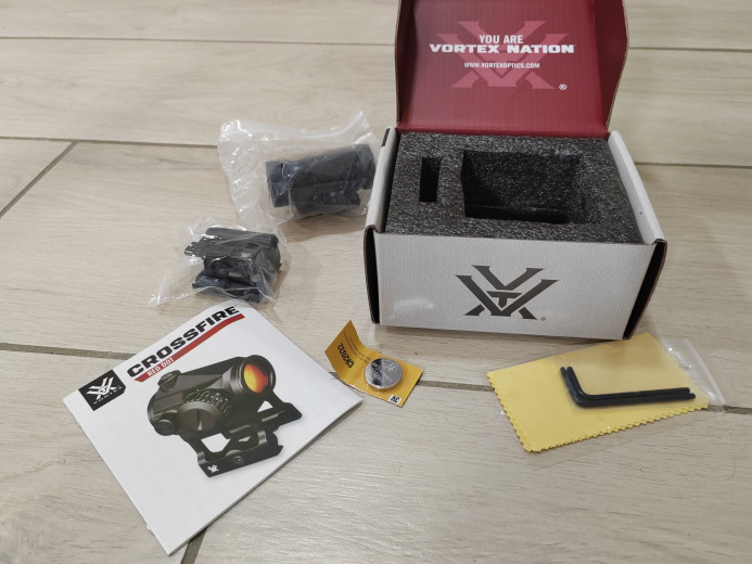 Vortex Crossfire red dot crvena tačka NOVO
