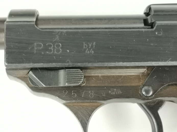 Walther P38 iz 1944.