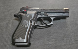 Pištolj Beretta M-84 FS cal.9 mm Short