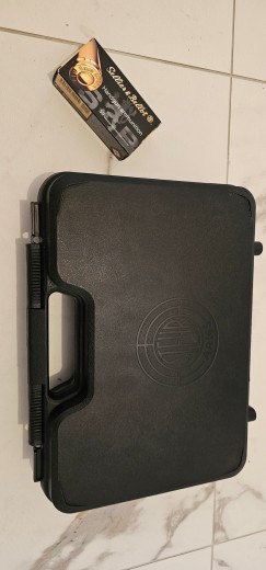 Pistolj - Steyr L9