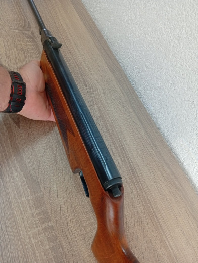 Slavia 631 model 77 lux