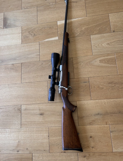 CZ M70 lovacki karabin sa  pikantini sinom